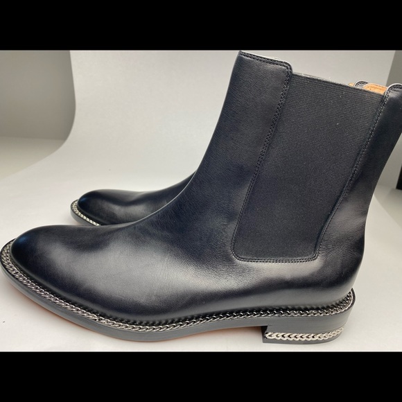 Givenchy Chain Trim Chelsea Boots - Picture 9 of 13